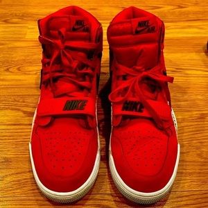 Air Jordan Legacy 313 “Toro”